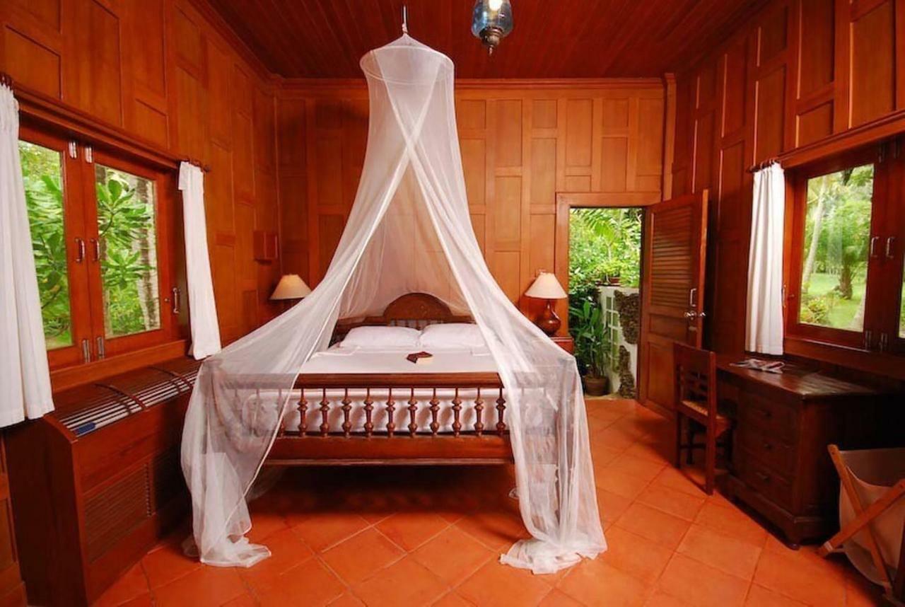 Baan Mai Beachfront Lone Island Phuket ภายนอก รูปภาพ