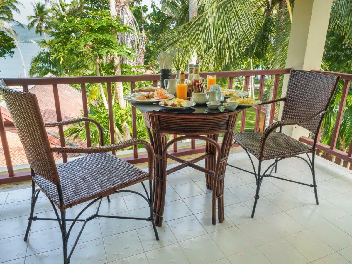 Baan Mai Beachfront Lone Island Phuket ภายนอก รูปภาพ