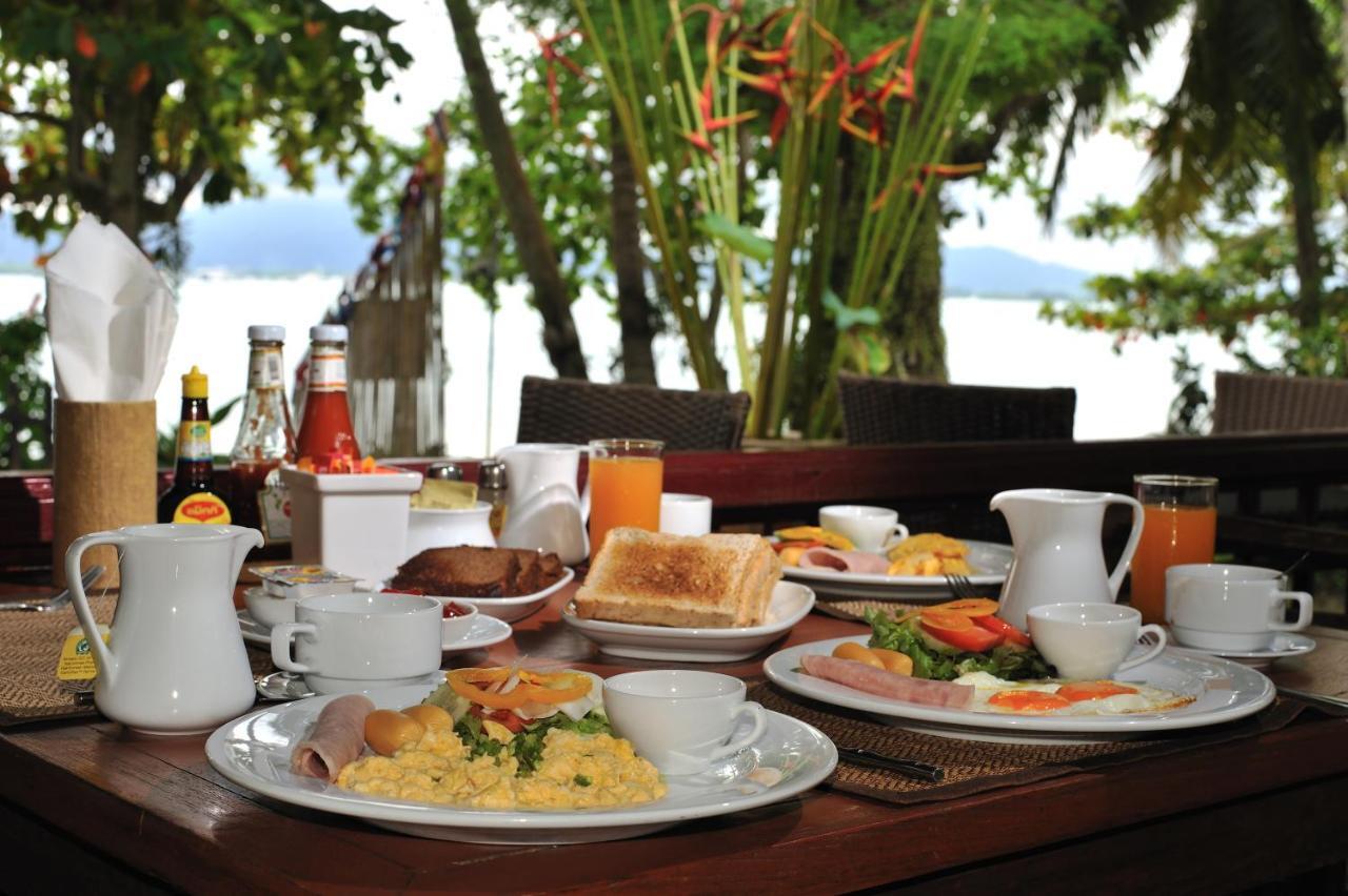 Baan Mai Beachfront Lone Island Phuket ภายนอก รูปภาพ