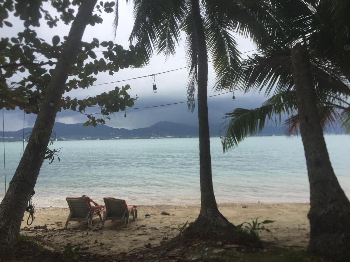 Baan Mai Beachfront Lone Island Phuket ภายนอก รูปภาพ