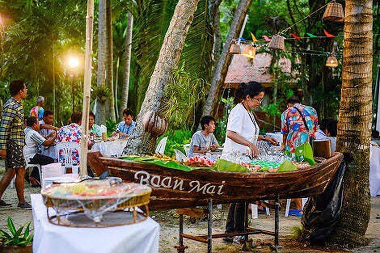Baan Mai Beachfront Lone Island Phuket ภายนอก รูปภาพ